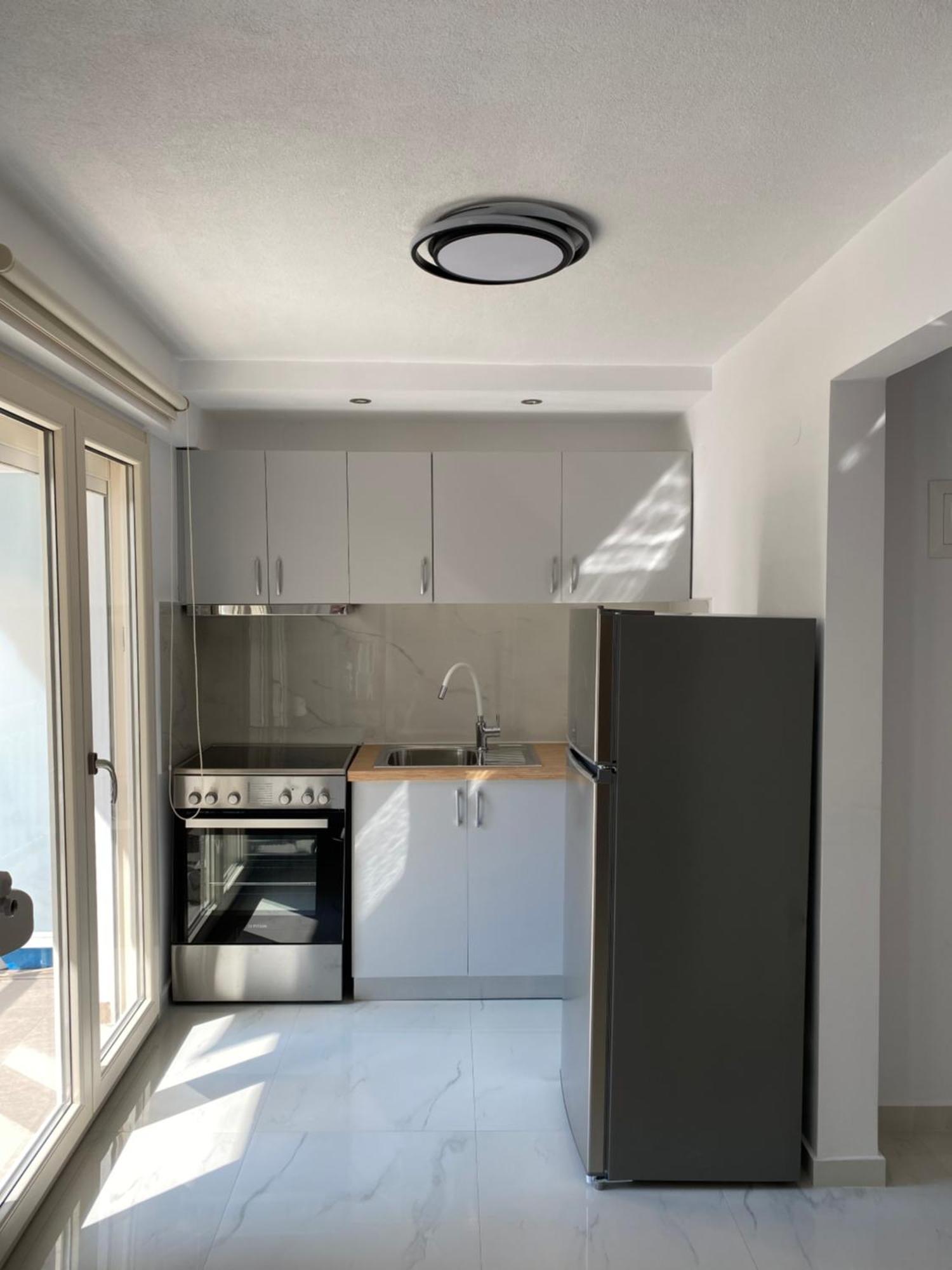 White Apartment Kavála ภายนอก รูปภาพ